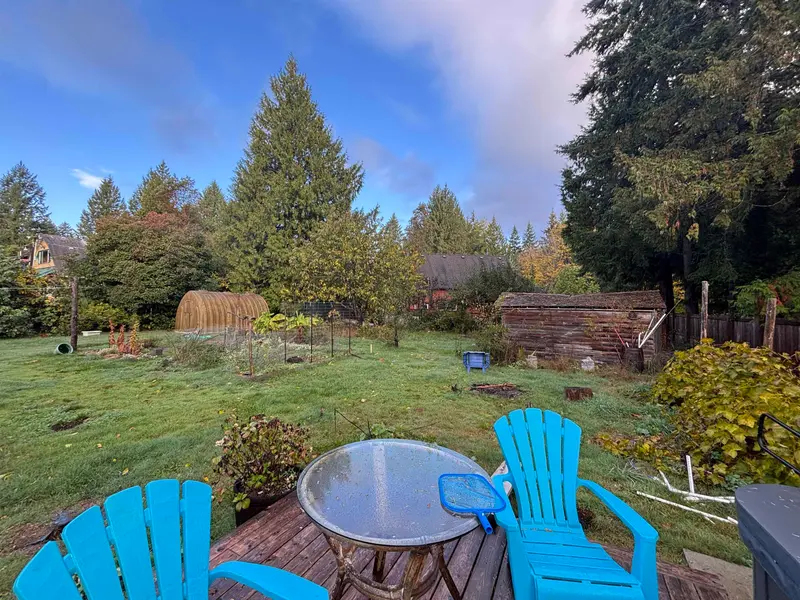 7940 SOUTHWOOD ROAD - photo 4 of 25