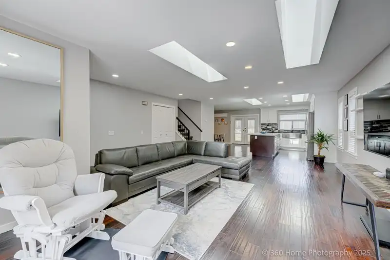 1786 142 STREET - photo 4 of 26