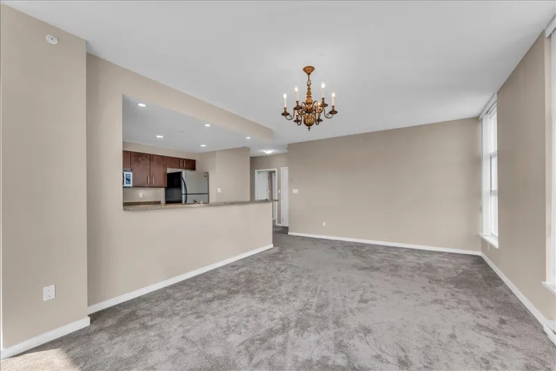 1202 189 NATIONAL AVENUE - photo 4 of 25