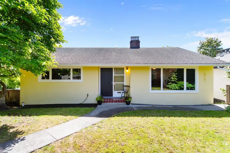 144 E EIGHTH AVENUE - photo 1 of 29
