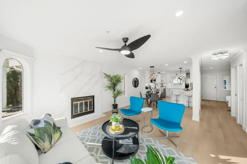 4769 RUPERT STREET - photo 4 of 25