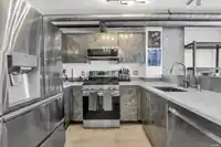 608 27 ALEXANDER STREET - thumbnail 8