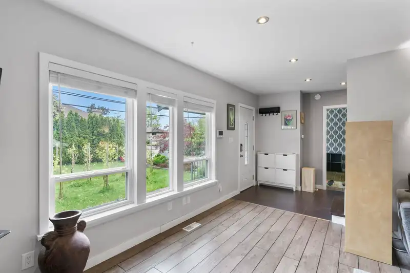 12084 232ND STREET - photo 2 of 40