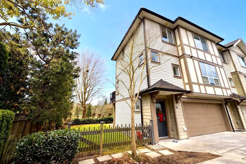 30 7848 209 STREET - photo 1 of 14