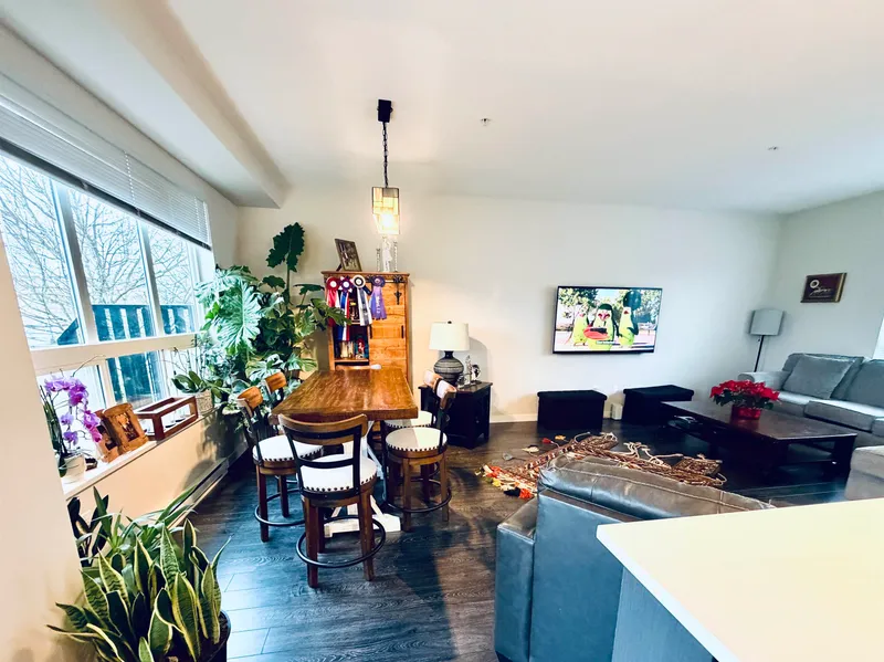 30 7848 209 STREET - photo 2 of 14