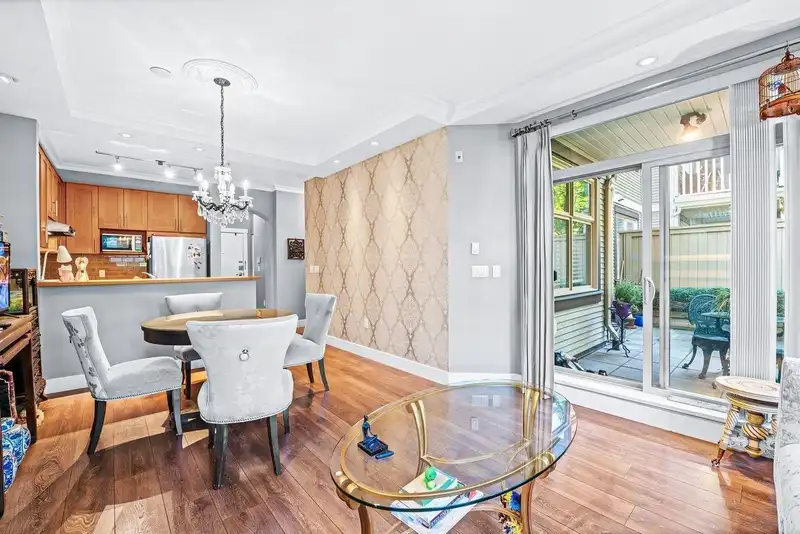 117 2083 W 33RD AVENUE - photo 4 of 17