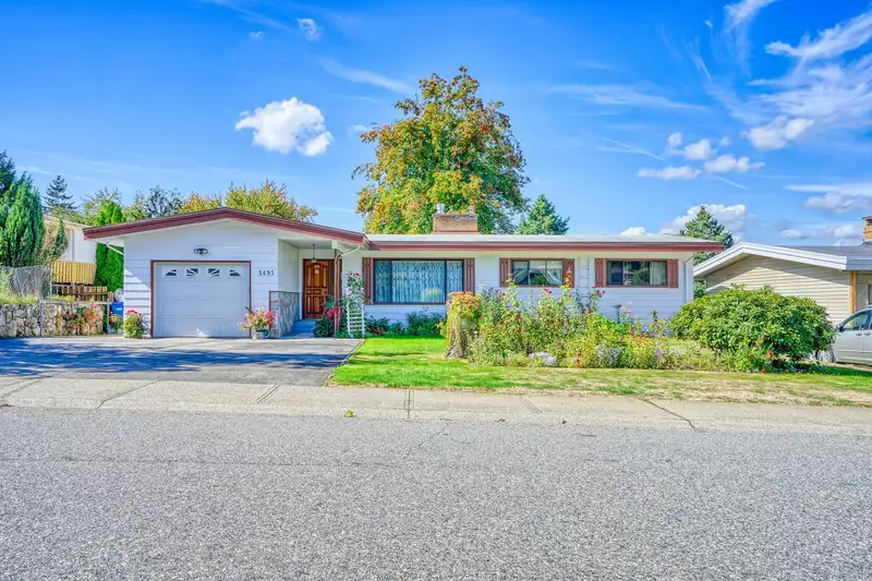 2495 SUGARPINE STREET - photo 1 of 29