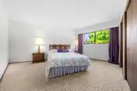 3833 LYNN VALLEY ROAD - thumbnail 17