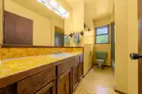 3833 LYNN VALLEY ROAD - thumbnail 25