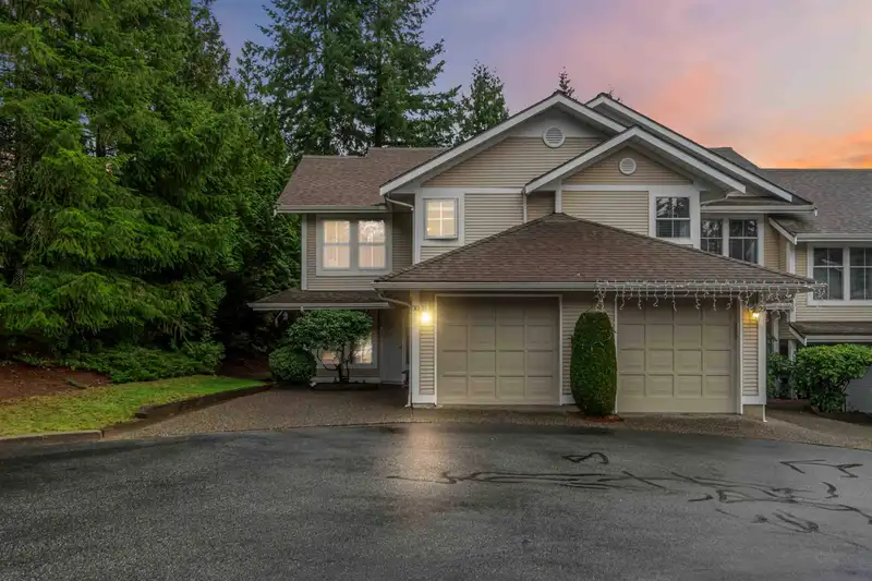 30 2590 PANORAMA DRIVE - photo 1 of 37