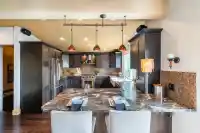 8117 WILTSHIRE BOULEVARD - thumbnail 7