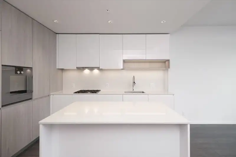 904 6808 MINORU BOULEVARD - photo 4 of 40