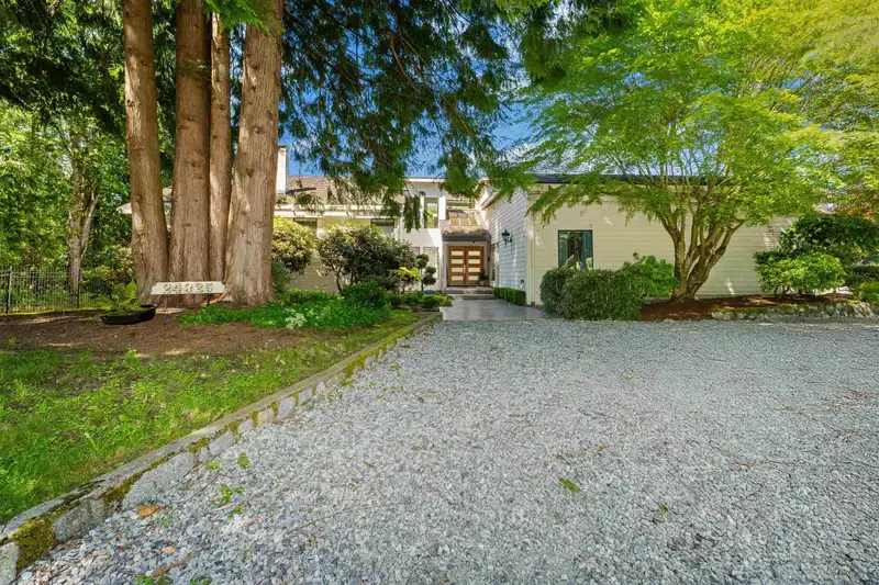 24325 126 AVENUE - photo 2 of 40