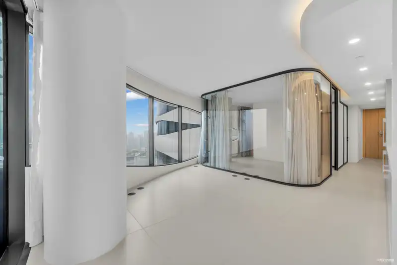 1033 NELSON STREET - photo 2 of 38