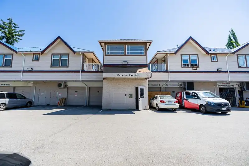 207 19705 56 AVENUE - photo 1 of 23