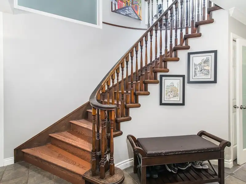862 51 STREET - photo 4 of 40