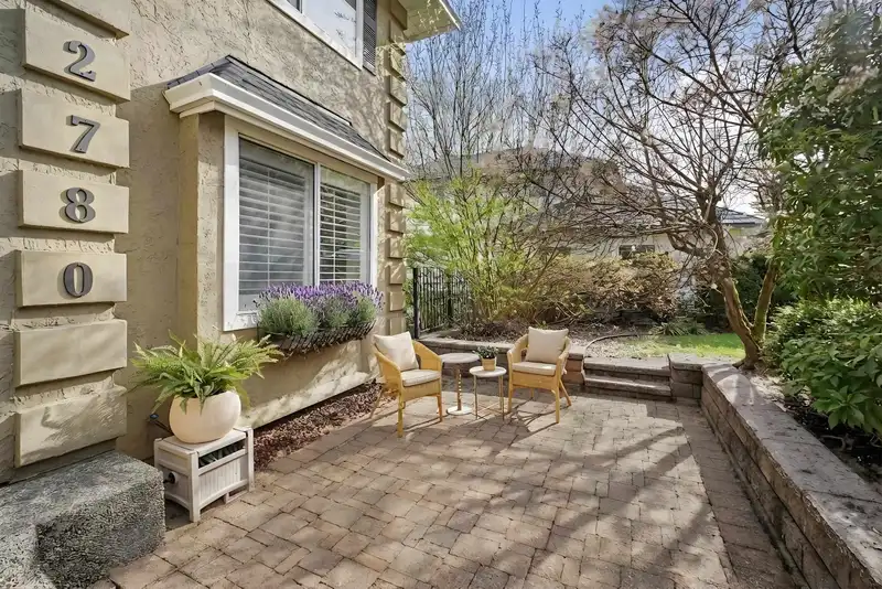2780 CULTUS COURT - photo 3 of 33