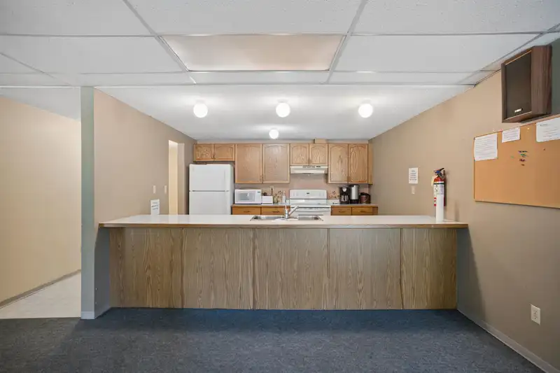 119 67 MINER STREET - photo 3 of 35