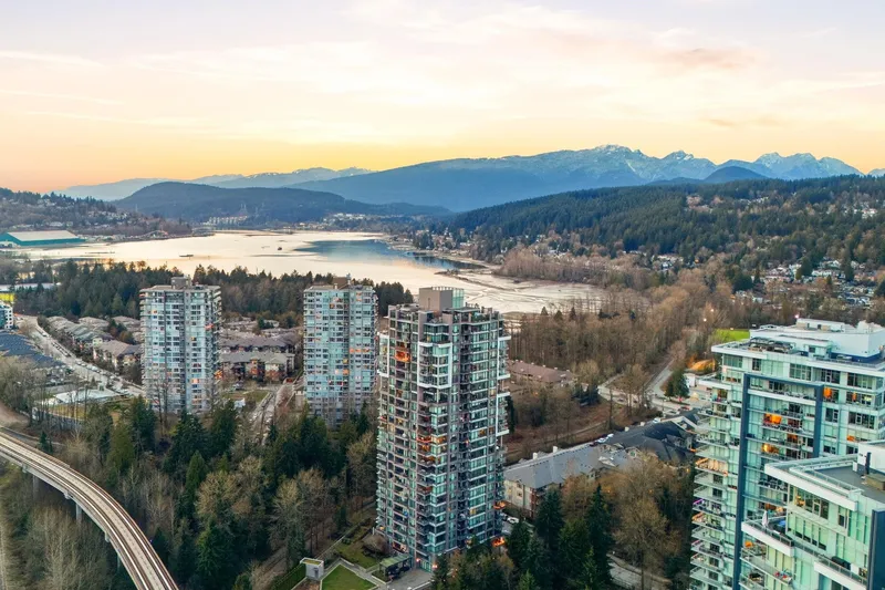 1902 301 CAPILANO ROAD - photo 2 of 25