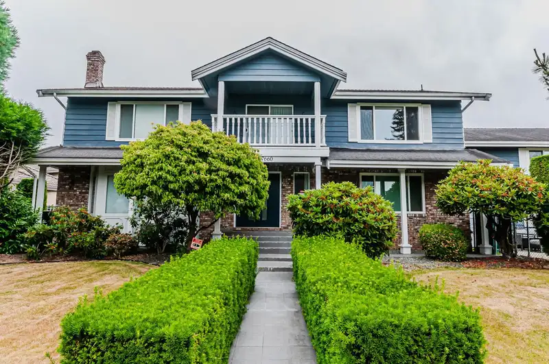 7660 GOLDSTREAM DRIVE - photo 1 of 37