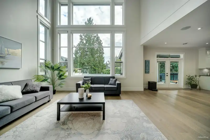 708 AUSTIN AVENUE - photo 4 of 37