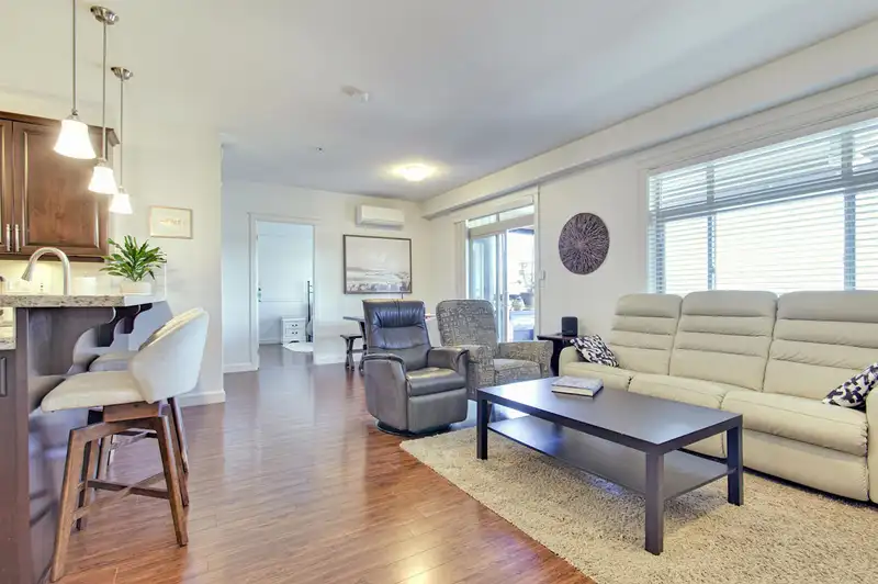 211 12655 190A STREET - photo 2 of 30