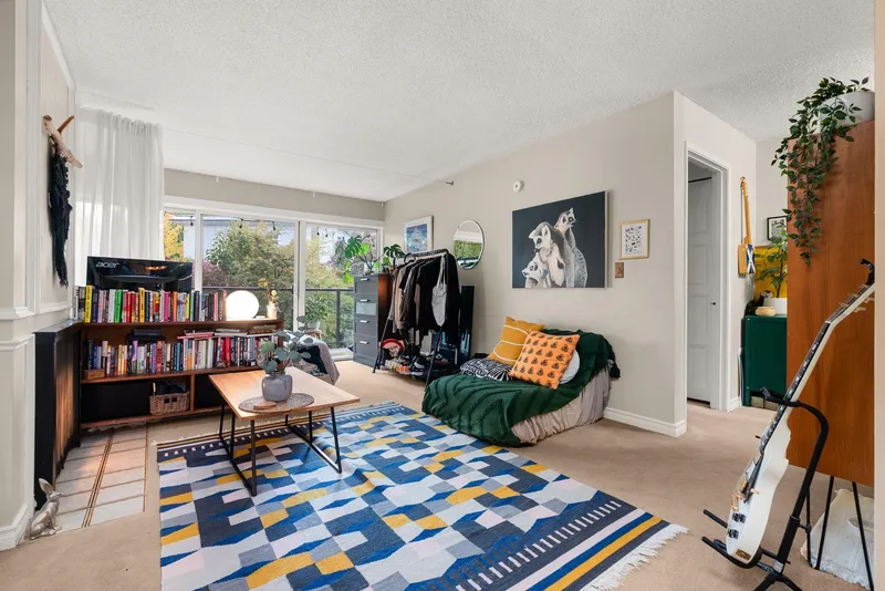 308 2366 WALL STREET - photo 2 of 14