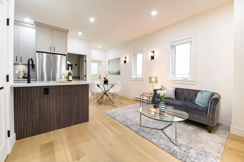 845 W 67TH AVENUE - photo 3 of 21