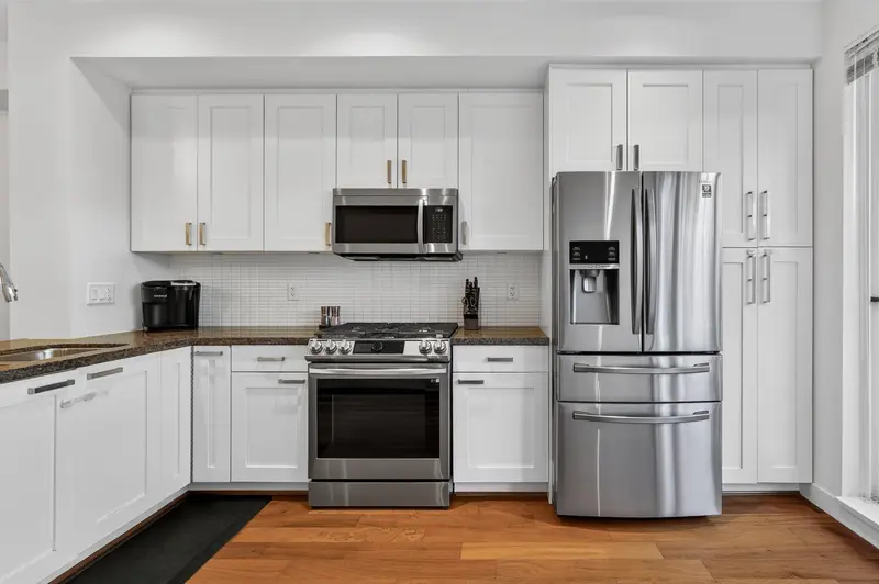 108 2501 161A STREET - photo 1 of 25