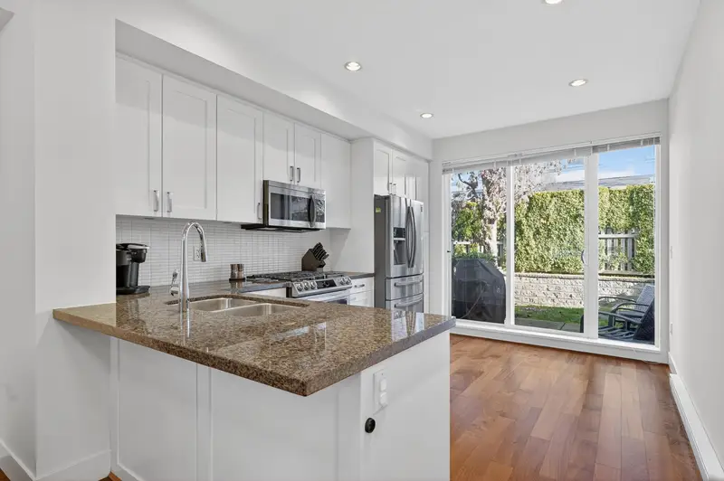 108 2501 161A STREET - photo 2 of 25