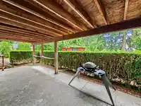 712 SHAW AVENUE - thumbnail 31