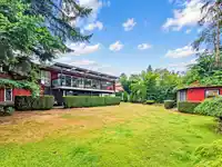 712 SHAW AVENUE - thumbnail 39