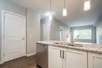 210 6470 194 STREET - thumbnail 11