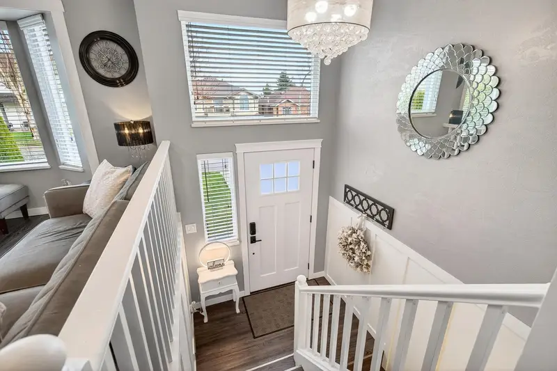 6731 196B PLACE - photo 4 of 25