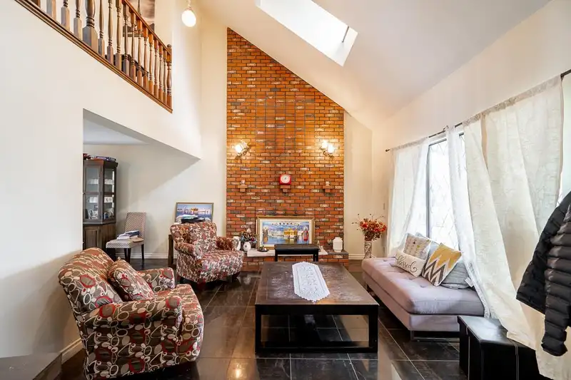 11145 83A AVENUE - photo 3 of 29