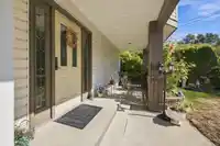 17037 0 AVENUE - thumbnail 4