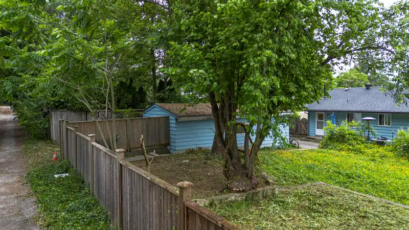 2148 CENTRAL AVENUE - photo 4 of 18