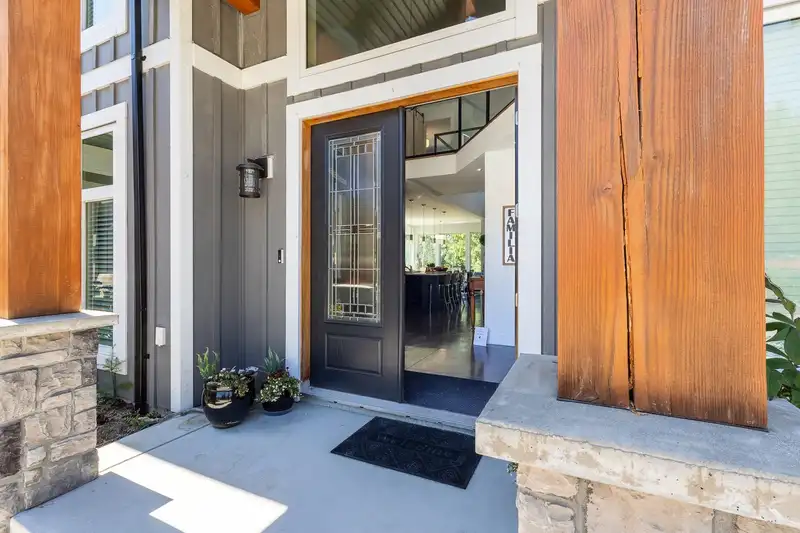 421 SOLAZ PLACE - photo 3 of 40