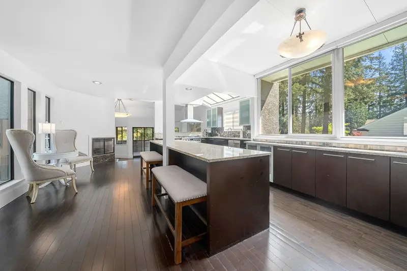 4869 CAPILANO ROAD - photo 4 of 25