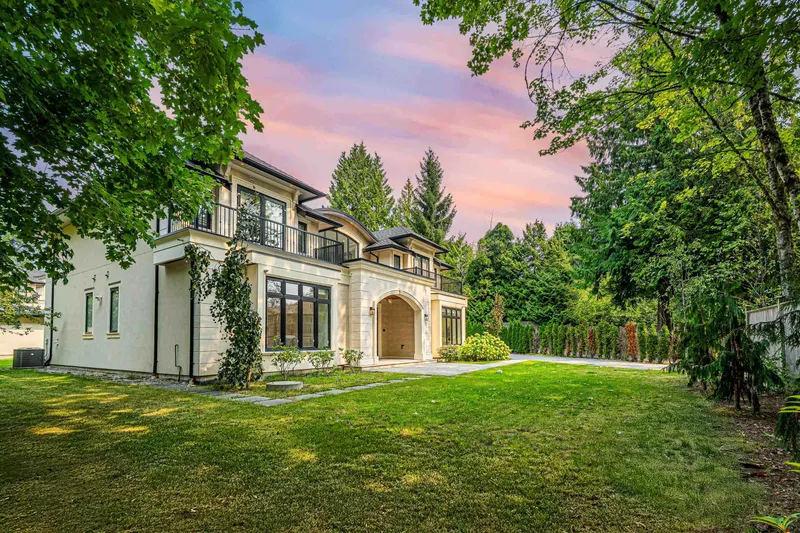 1048 HANDSWORTH ROAD - photo 2 of 25