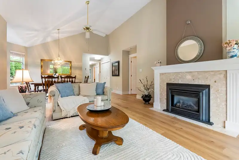 29 2672 151ST STREET - photo 4 of 37