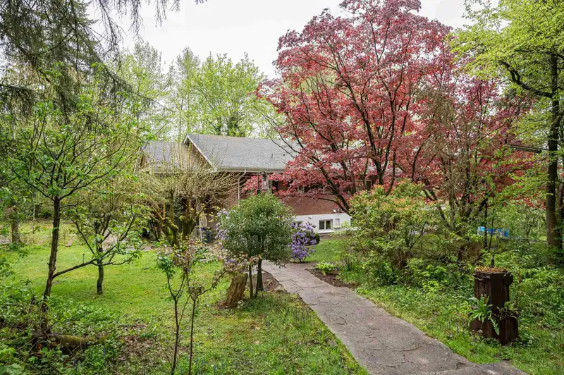 6189 256 STREET - photo 2 of 40