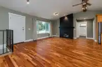 1032 GLENAYRE DRIVE - thumbnail 6