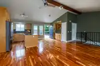 1032 GLENAYRE DRIVE - thumbnail 10