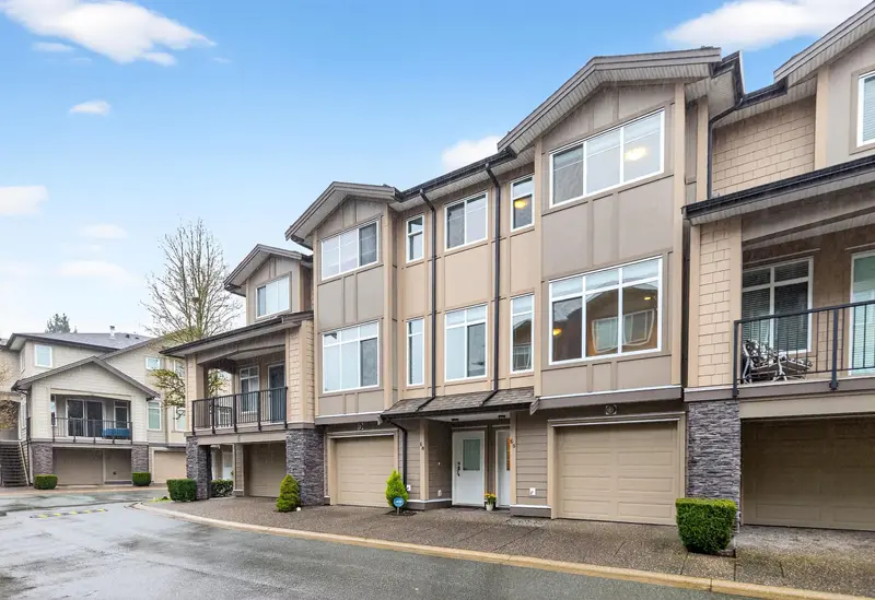 69 22865 TELOSKY AVENUE - photo 2 of 25