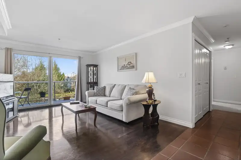 314 20177 54A AVENUE - photo 3 of 30