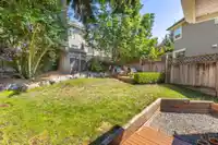 5910 164A STREET - thumbnail 31