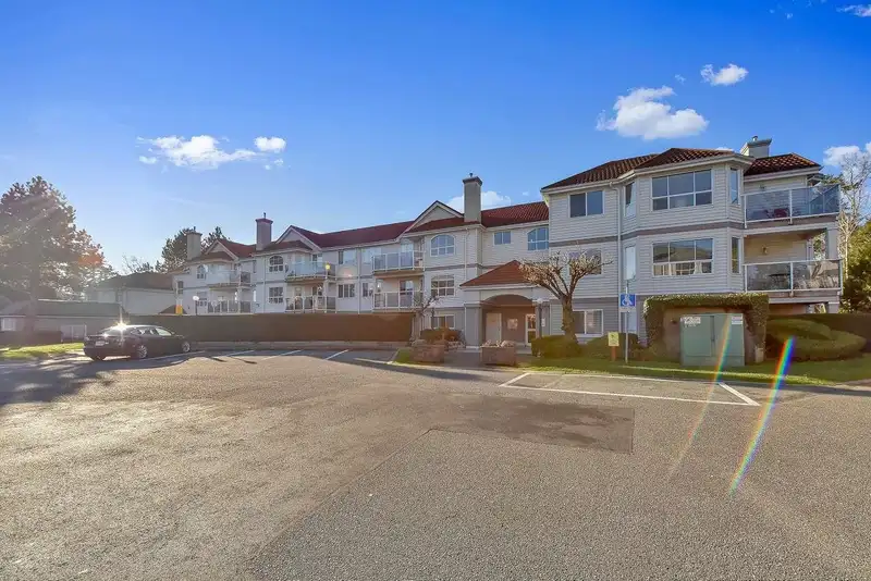 110 12733 72 AVENUE - photo 1 of 23