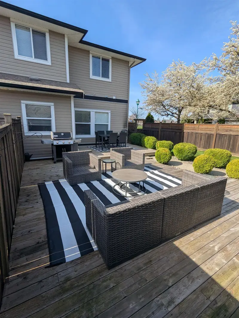 36126 SHADBOLT AVENUE - photo 2 of 2