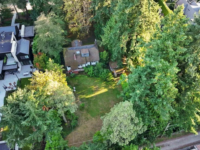 4755 W 6TH AVENUE - photo 3 of 9